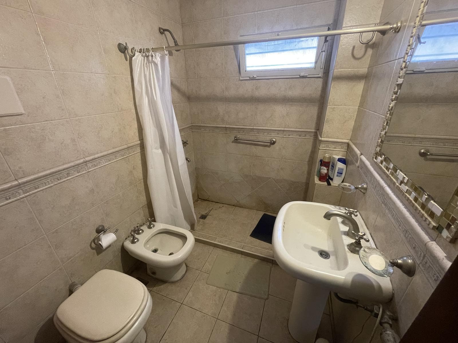 APARTMENT FOR SALE - 3 Bedrooms - Alberdi Neighborhood
