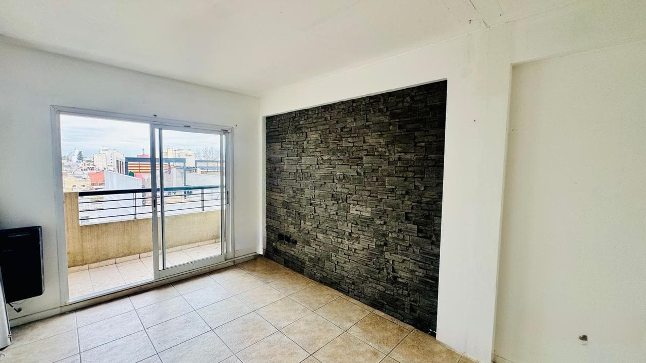 Studio Apartment for Sale (Can Be Divided) in Villa Devoto