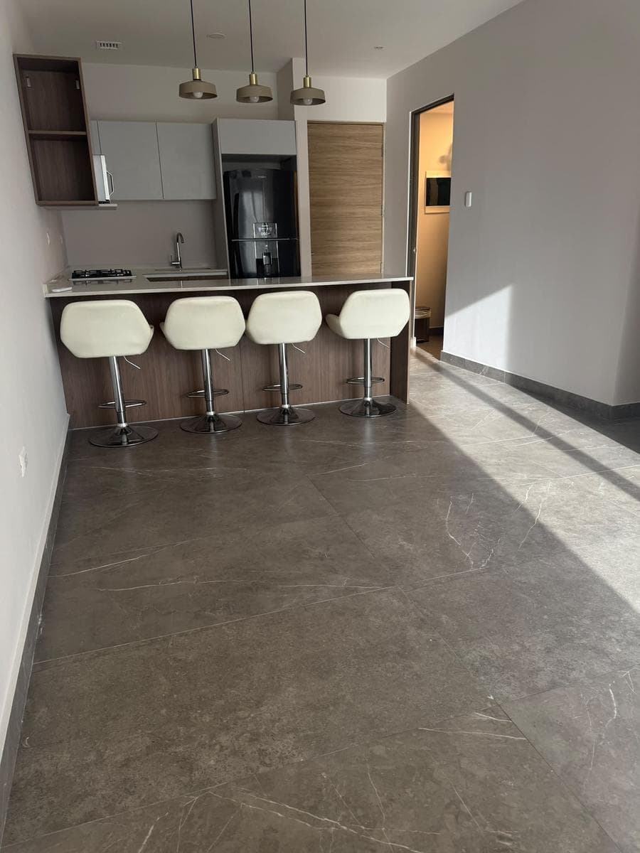 APARTMENT FOR RENT ON VIA CORDILLERA