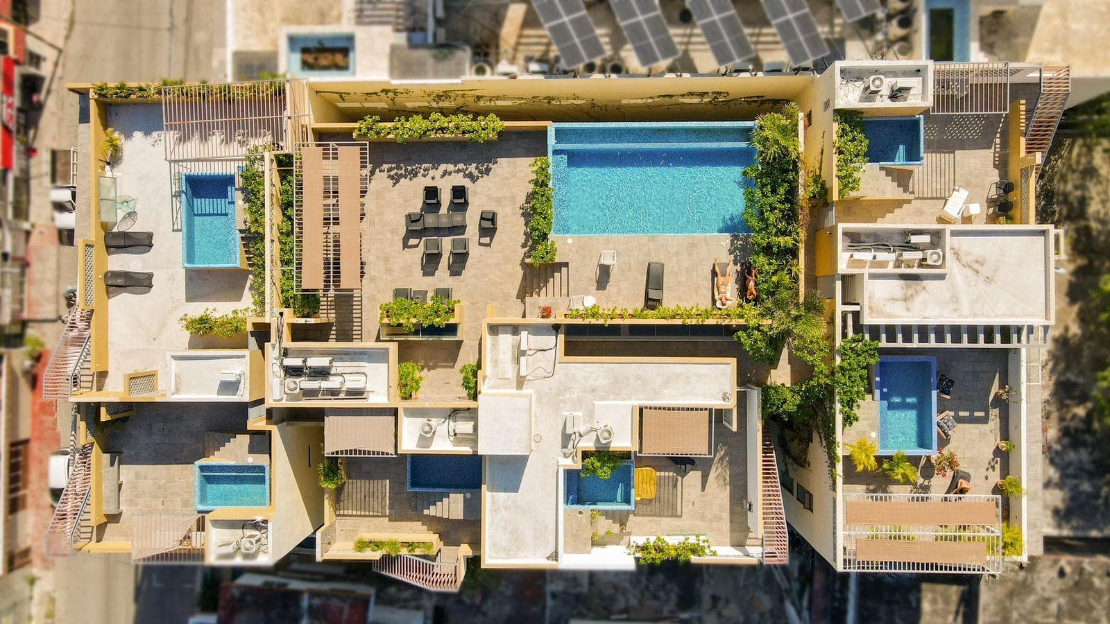 FURNISHED 1-BEDROOM APARTMENT 4 MINUTES FROM THE BEACH