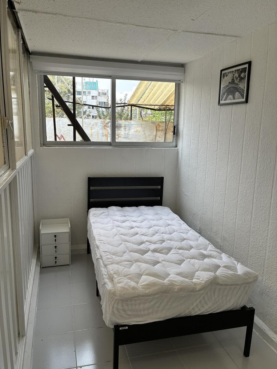 Nice, Separate Room with a Beautiful View in Roma Norte