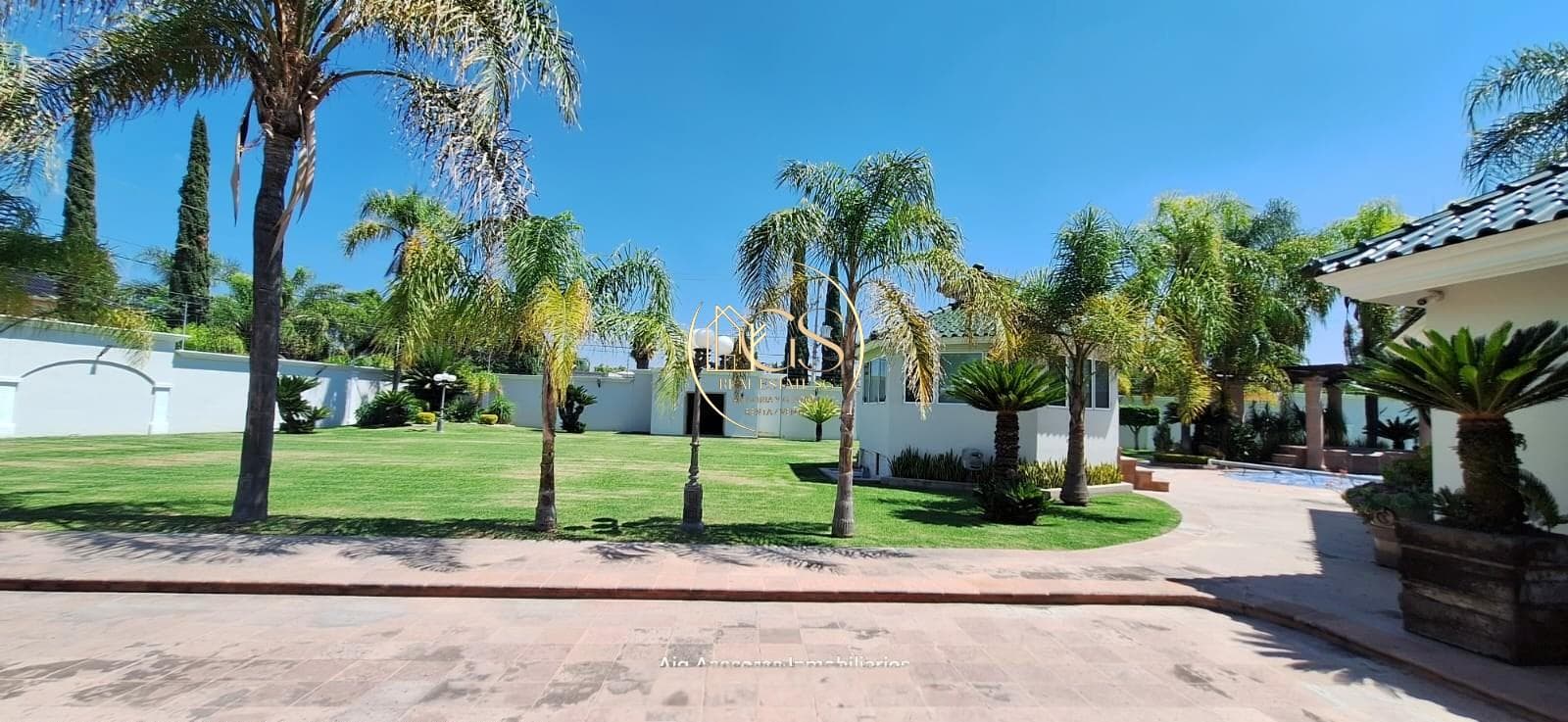 HOUSE FOR SALE IN PRADERAS DE LA HACIENDA, CELAYA