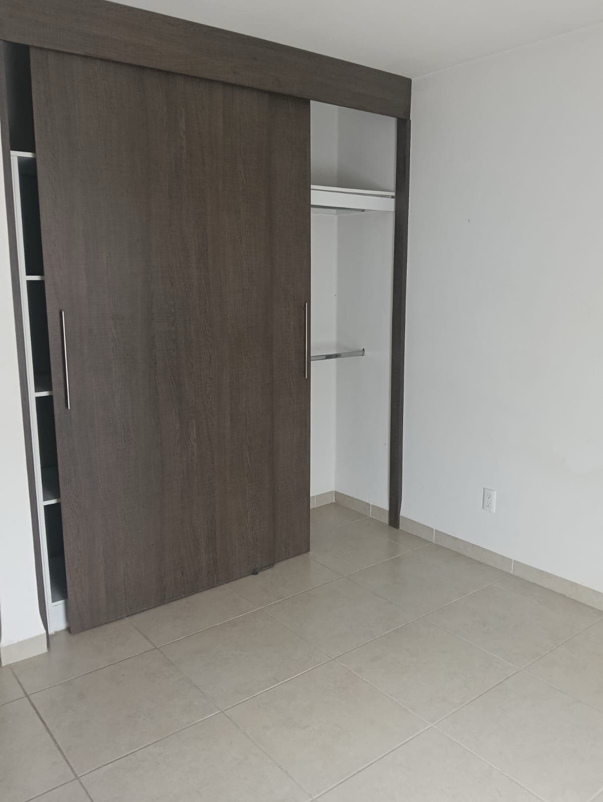 House for RENT, UNFURNISHED, Coto 2 Puerta Natura, Villa de Pozos, SLP