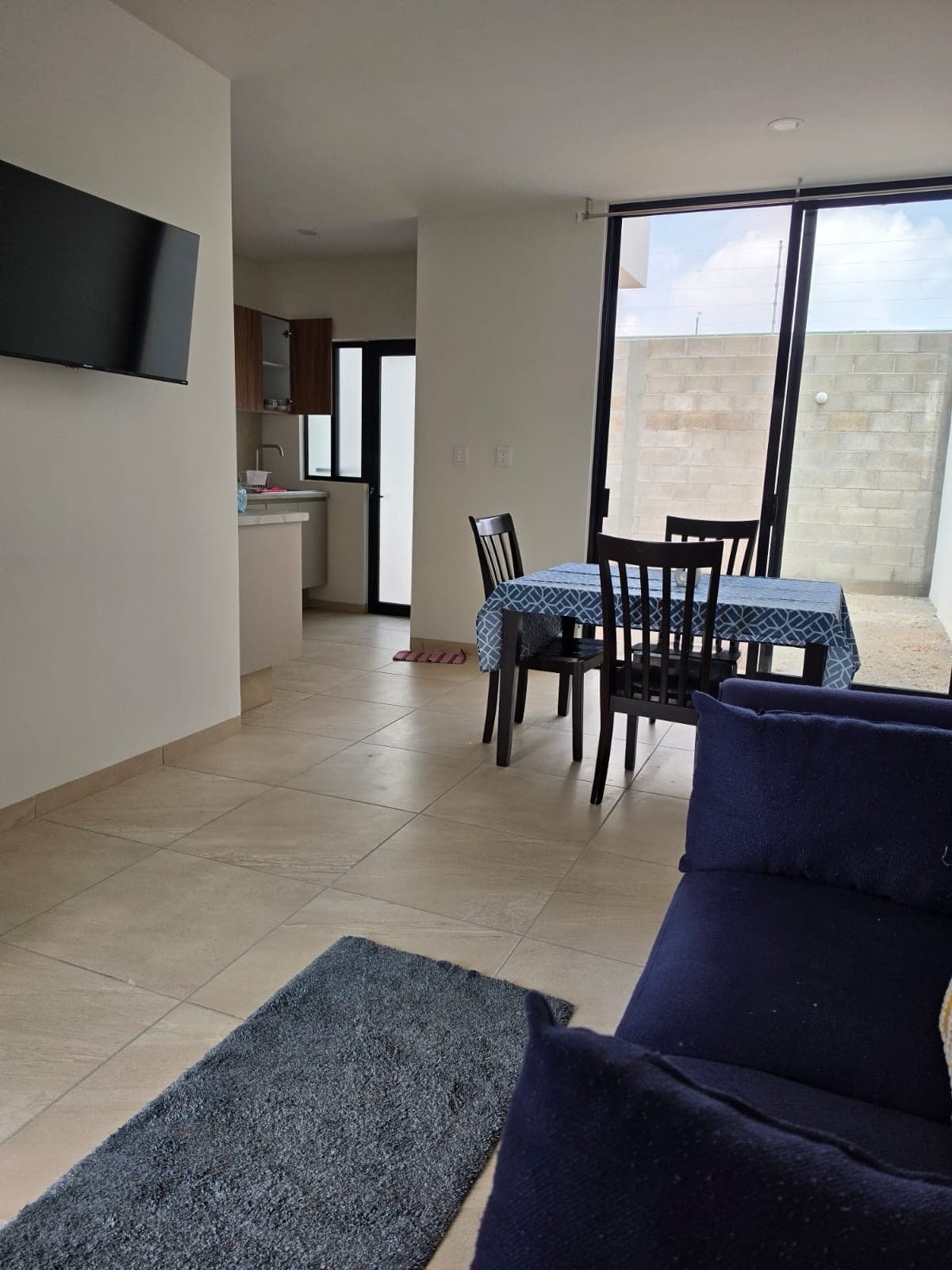 House FOR RENT: FURNISHED HOUSE, COTO 21 PUERTA NATURA, VILLA DE POZOS, SLP