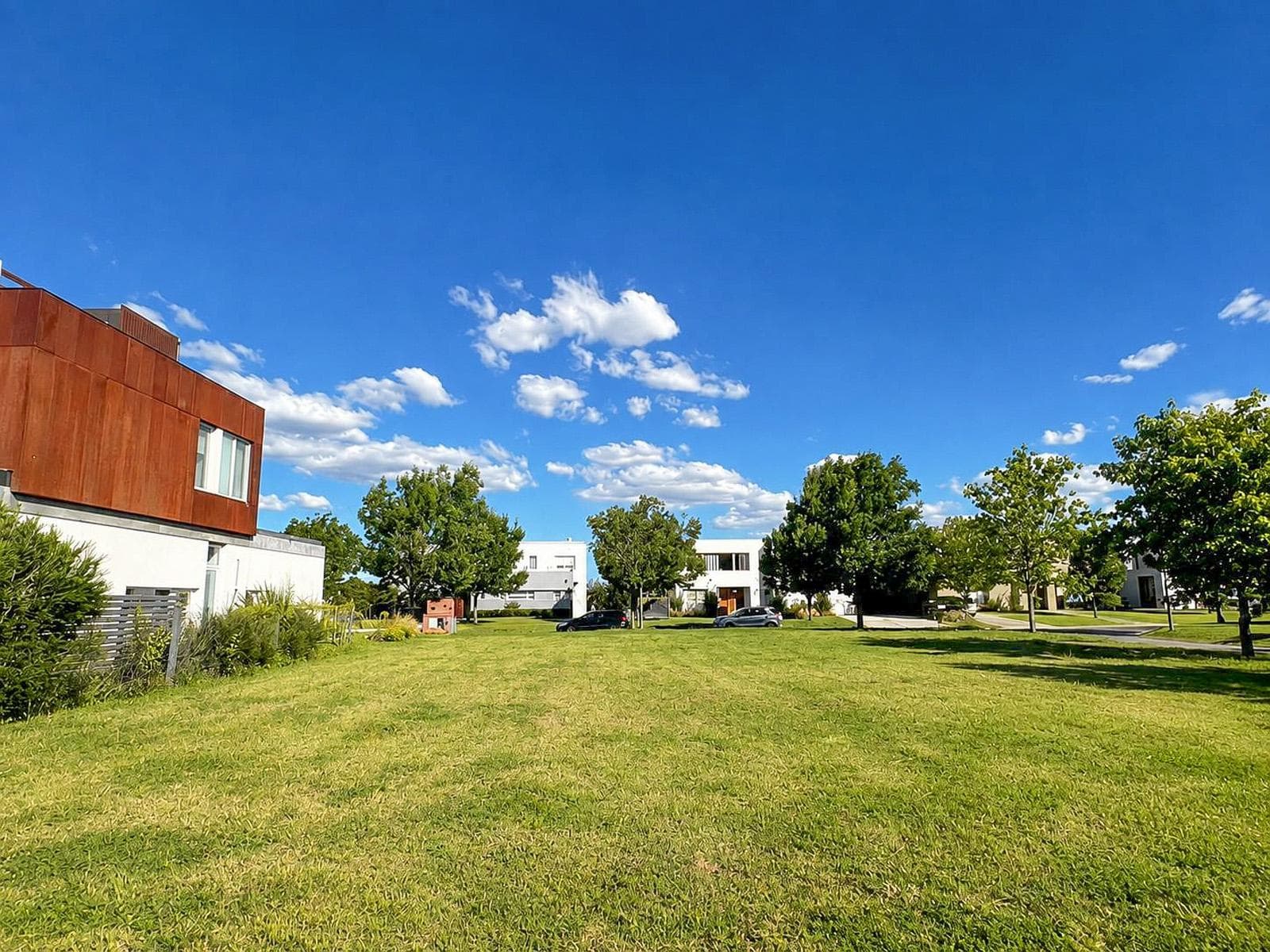 Land for Sale in La Laguna: 1,080 m², Muelles Neighborhood, Puertos del Lago, Escobar