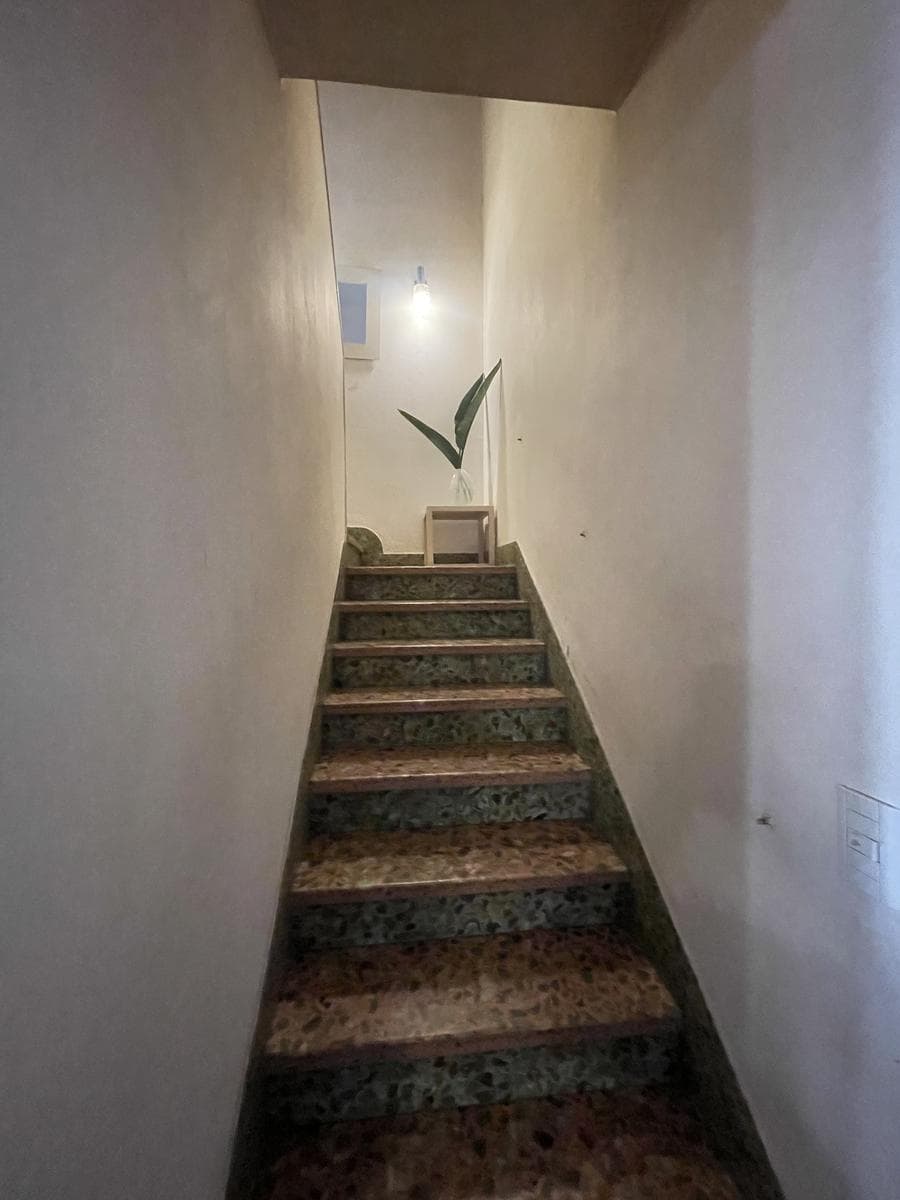3-Bedroom House with a Pool in Victoria