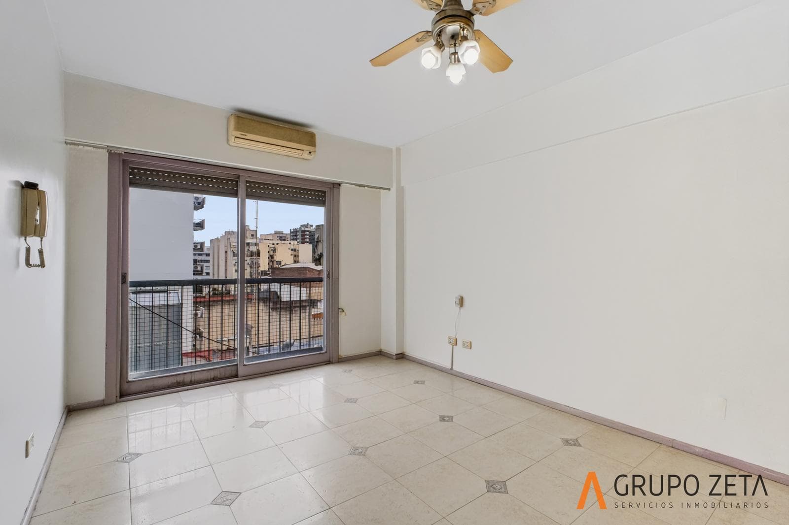 For Sale: 3-Room Apartment in Villa Crespo—Very Bright—Suitable for Professionals