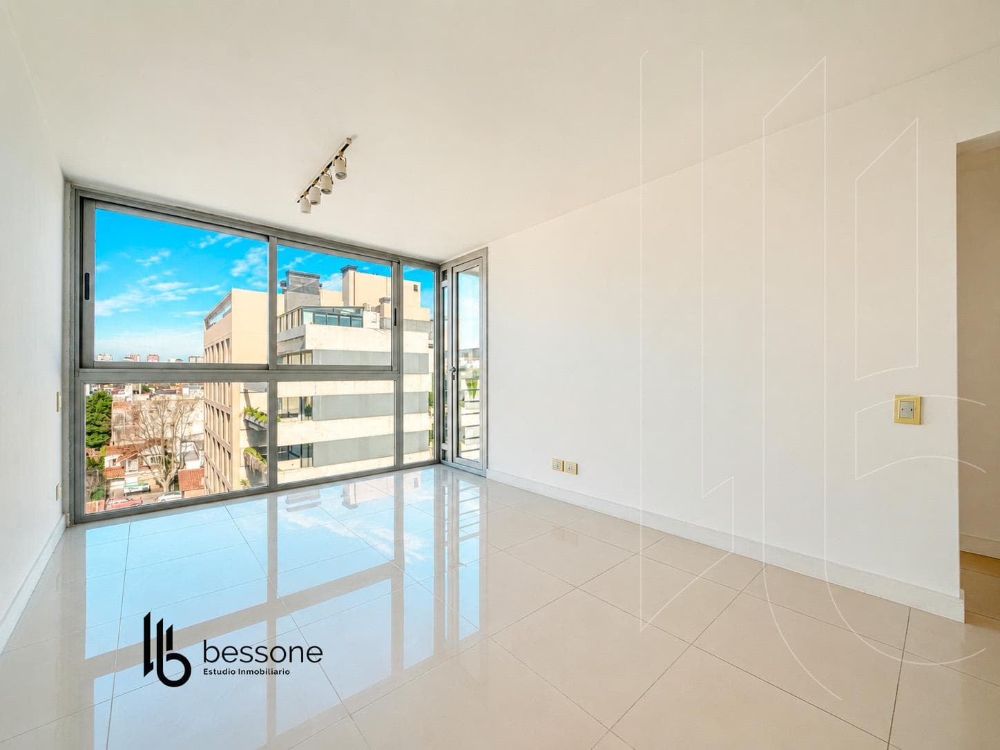 Two-Room Apartment - Private Terrace