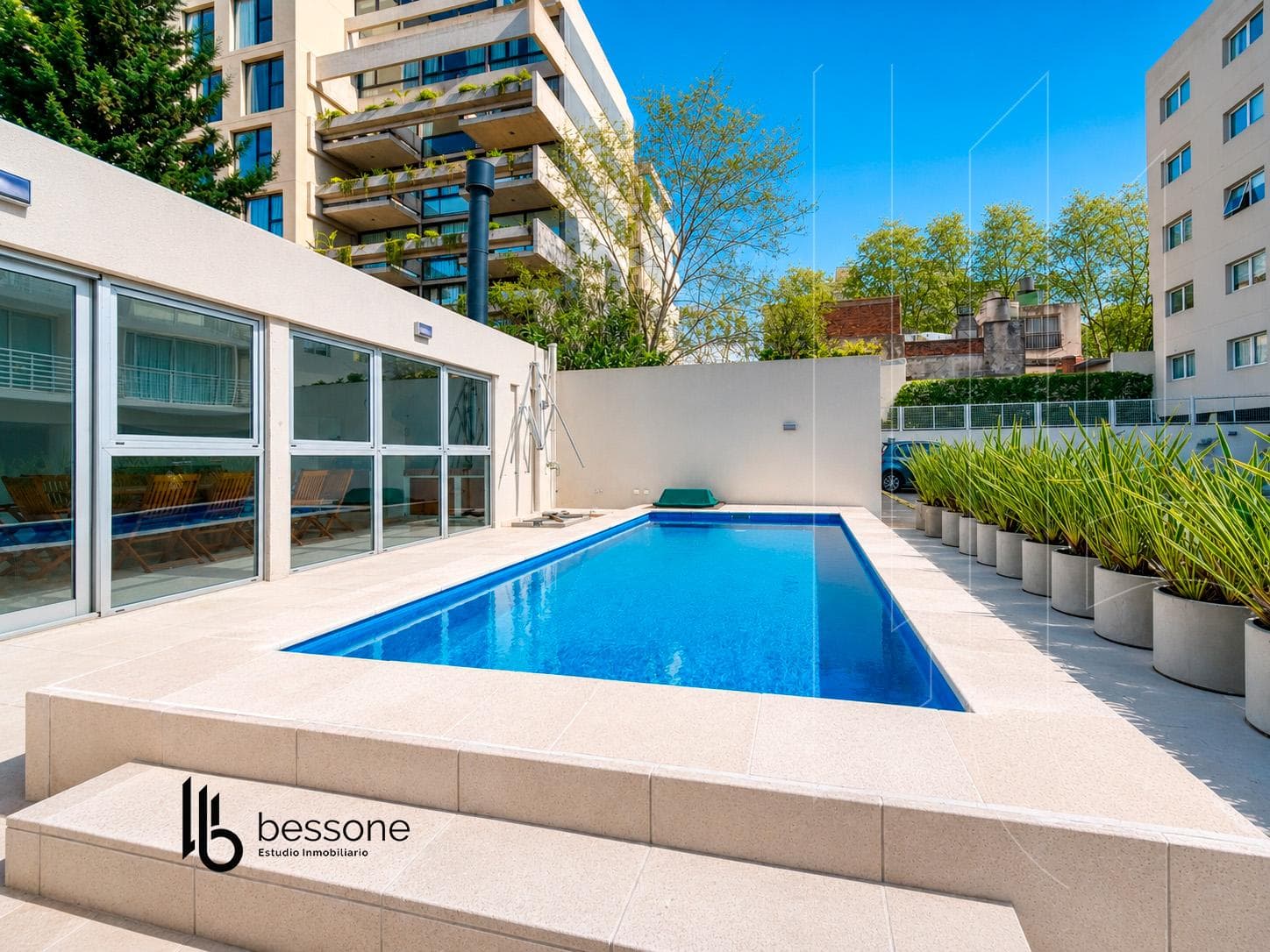 Two-Room Apartment - Private Terrace