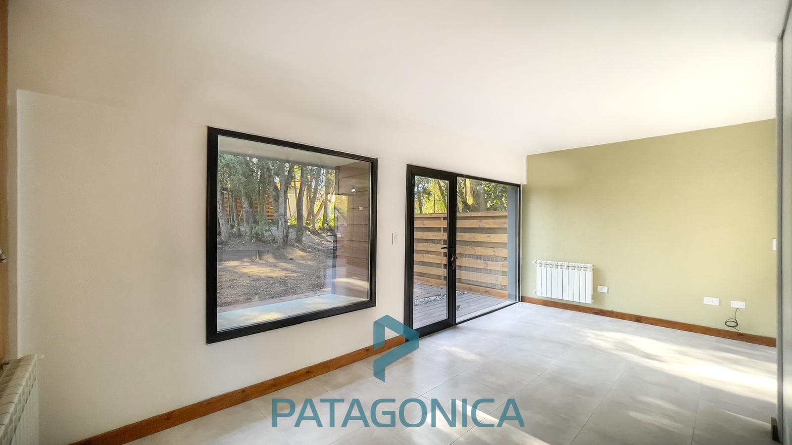 FOR SALE: Brand-new studio apartment on the ground floor with a spacious deck and garden