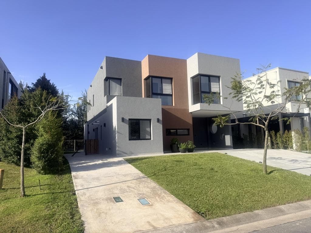 Pintimali Properties