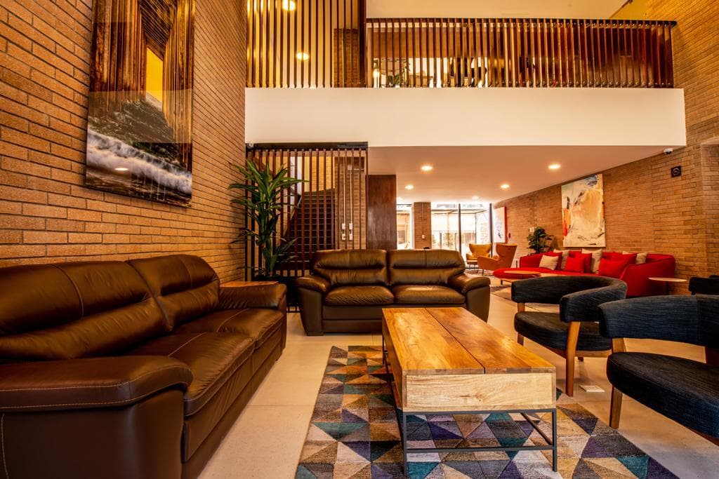 Ground-floor apartment with 1 bedroom and a study, in the Country neighborhood, with 24-hour security
