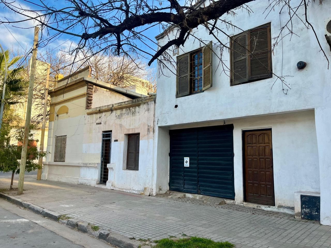 VENTA EN BLOQUE ALTA CORDOBA CASA, 3 DPTOS Y LOCAL