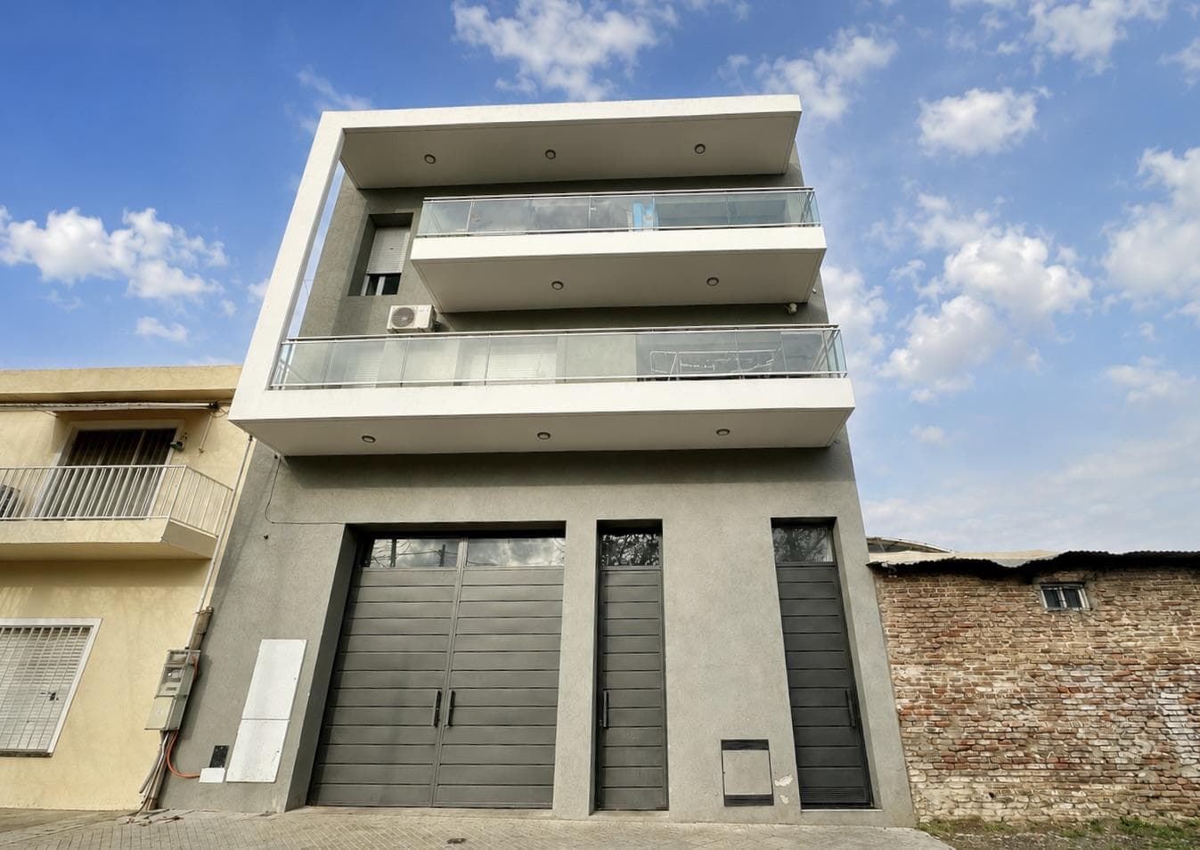 2-Bedroom Apartment for Sale in the Ludueña Neighborhood