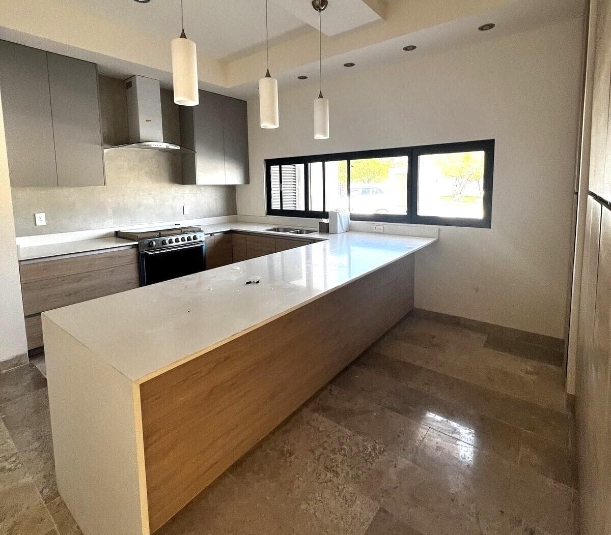House for Sale in LA RESERVA JURIQUILLA