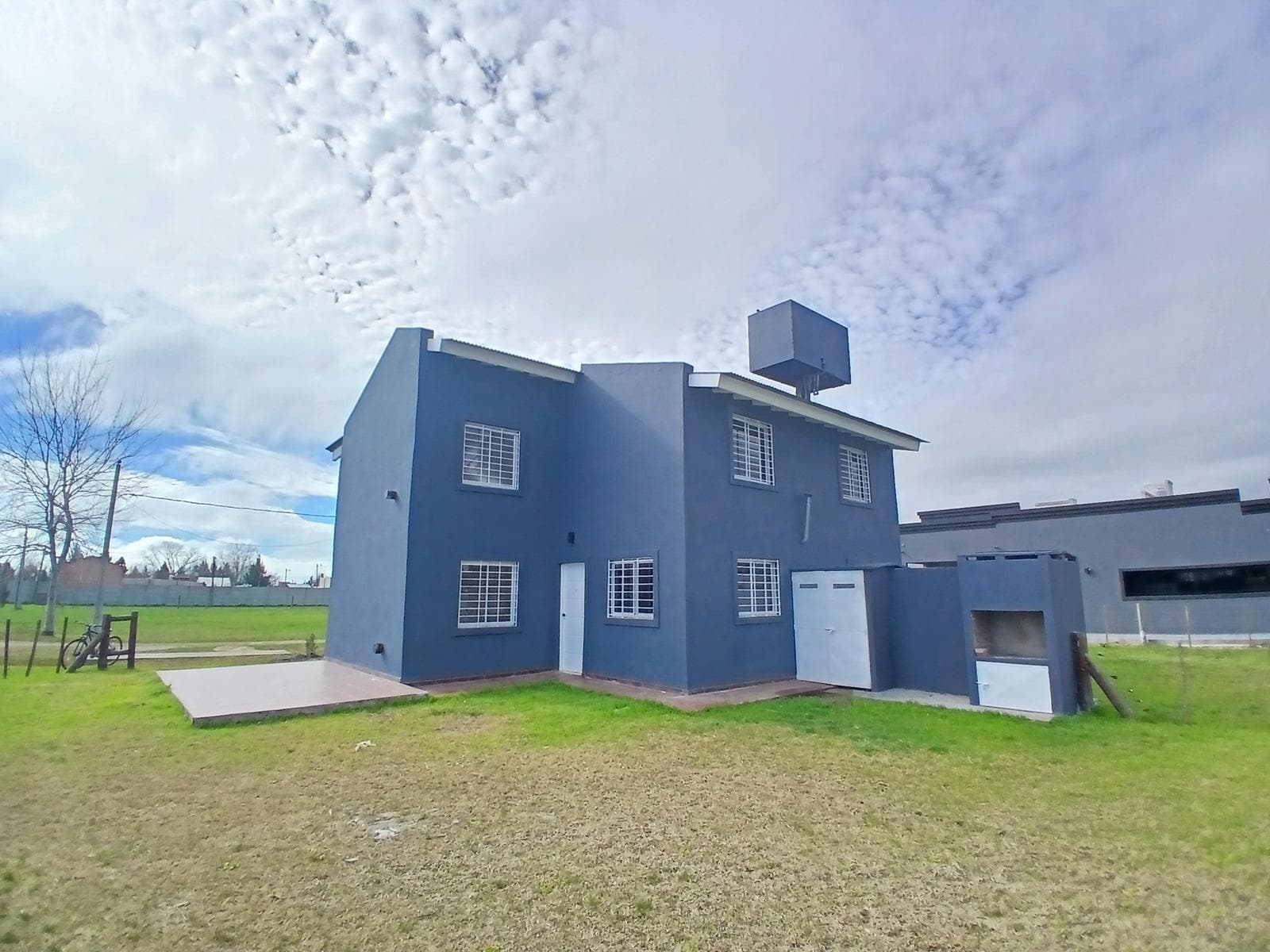 Casa Tipo Duplex, a estrenar, con ESCRITURA, en el barrio Domselaar Chico VENTA