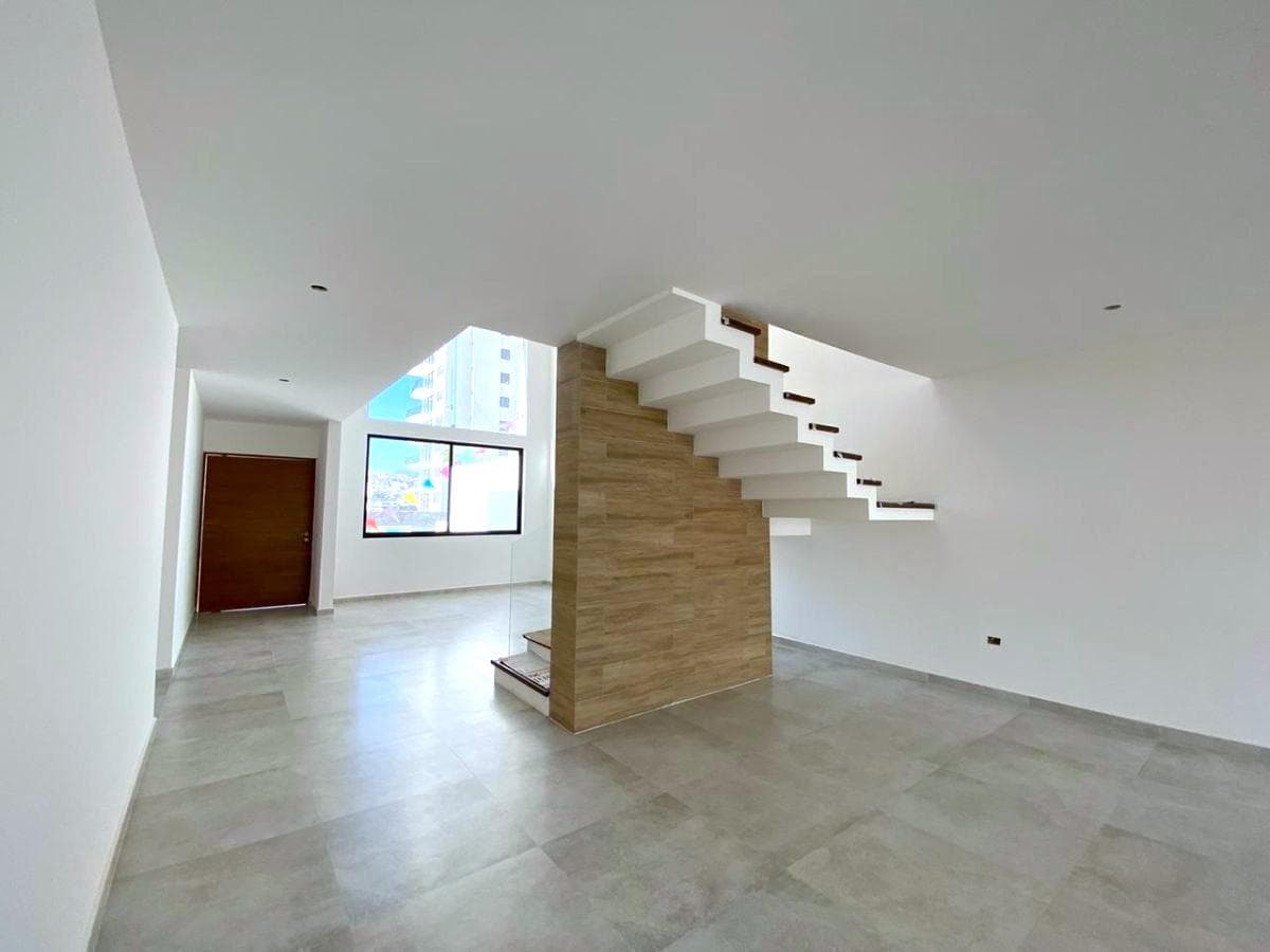 House for Sale in LOMAS DE JURIQUILLA