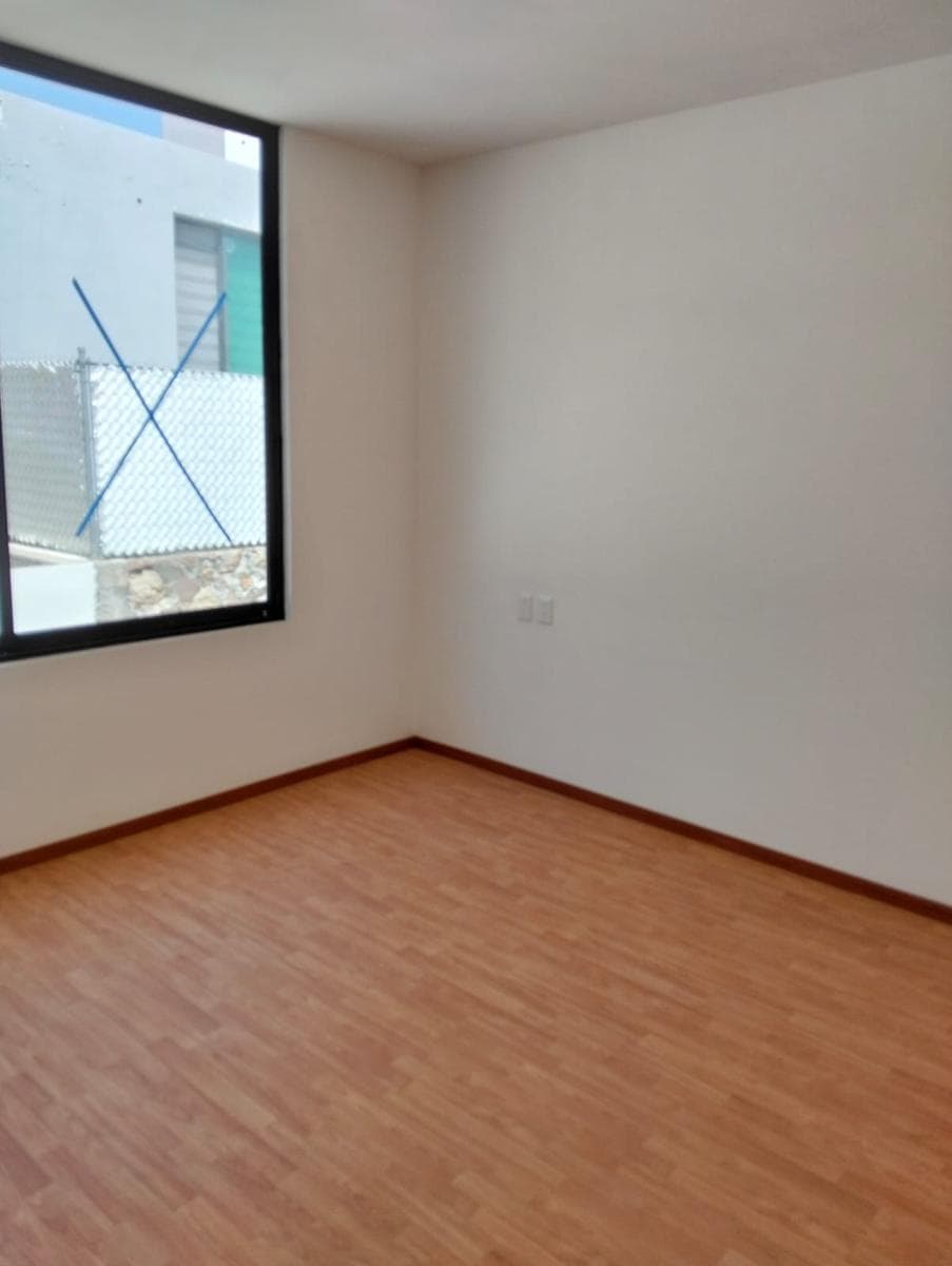 House for Sale in Praderas Altozano