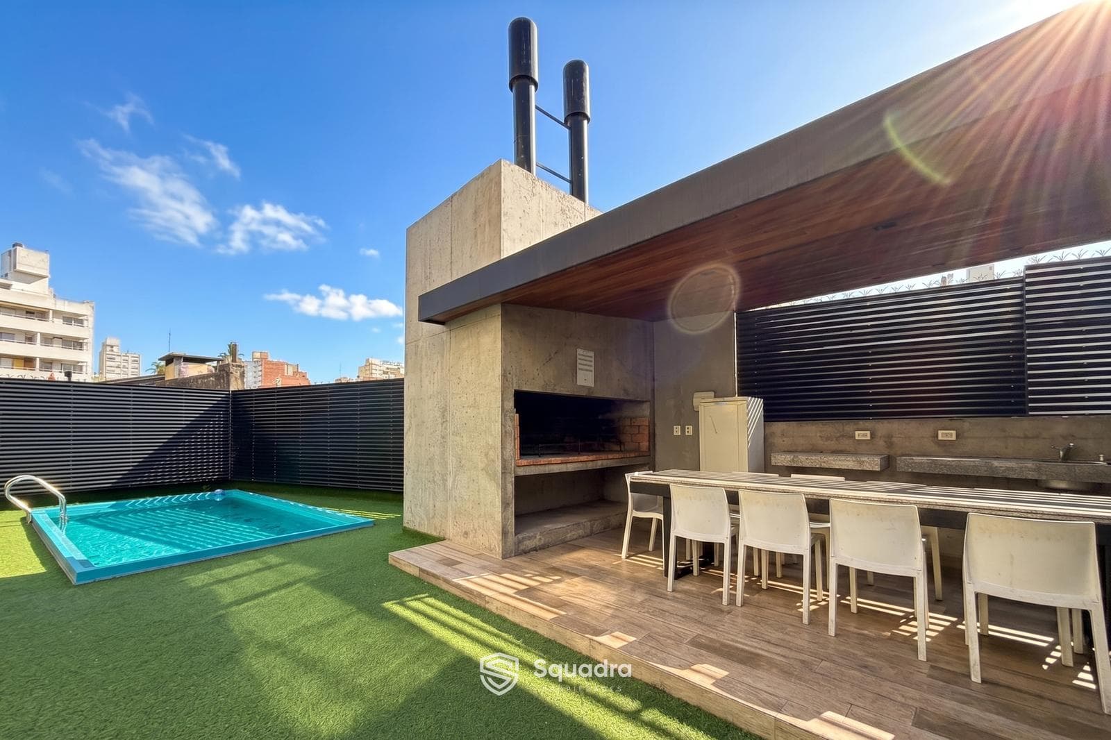FOR SALE - Studio apartment with a balcony and amenities - Lourdes, Rosario.
