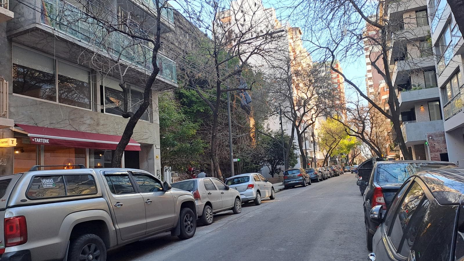 FIXED, COVERED PARKING SPACE FOR SALE IN BELGRANO – OLAZÁBAL AT 2600