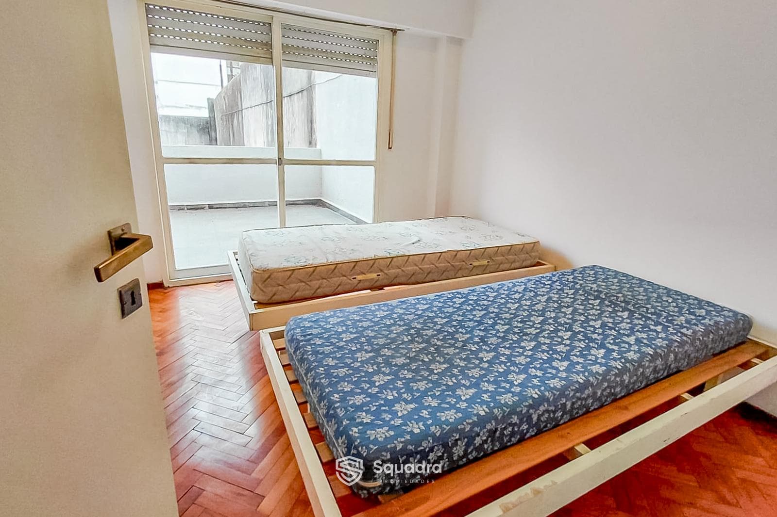FOR RENT - 1-bedroom furnished apartment with a balcony - Microcentro, Rosario.