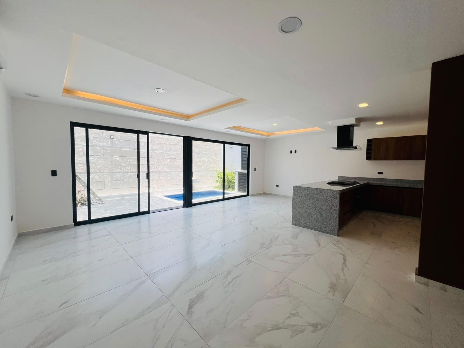 House with a pool and a bedroom on the ground floor in a gated community | Cancún