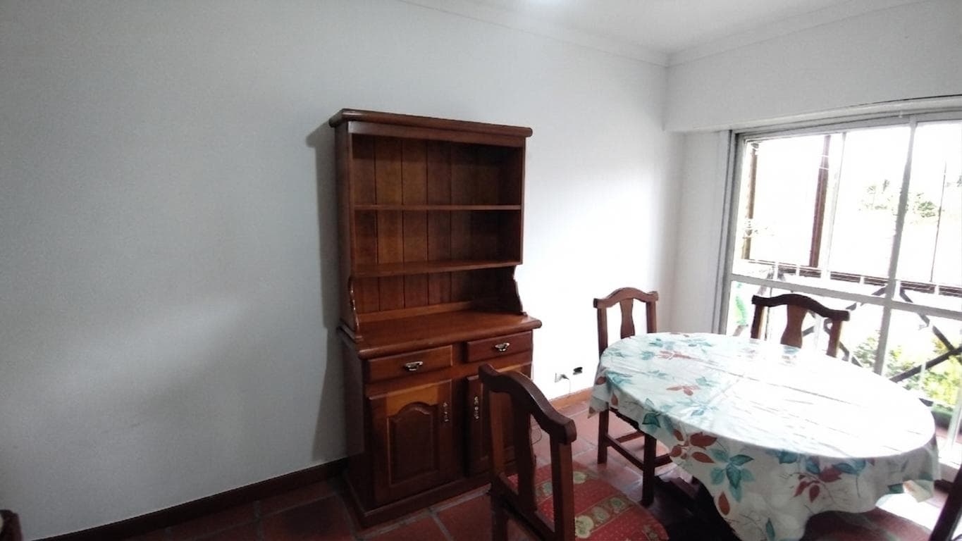 Rent a 2-bedroom apartment with a garage in Sarandi