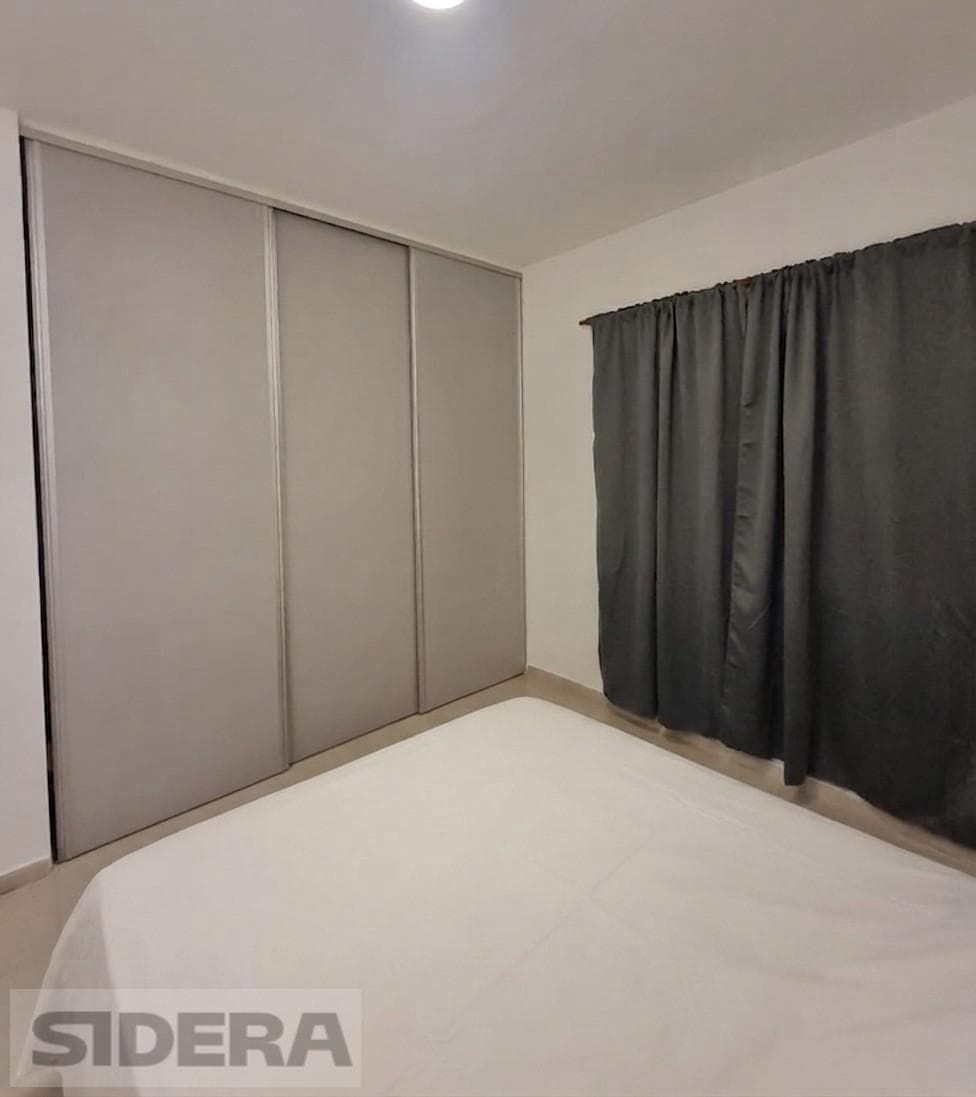House on two lots, 2 bedrooms, excellent build quality. Roldan. Punta Chacra.