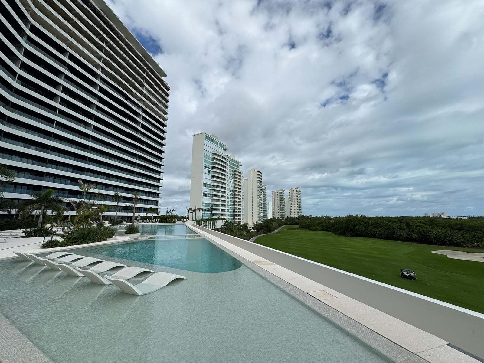 New Apartment in WOHA