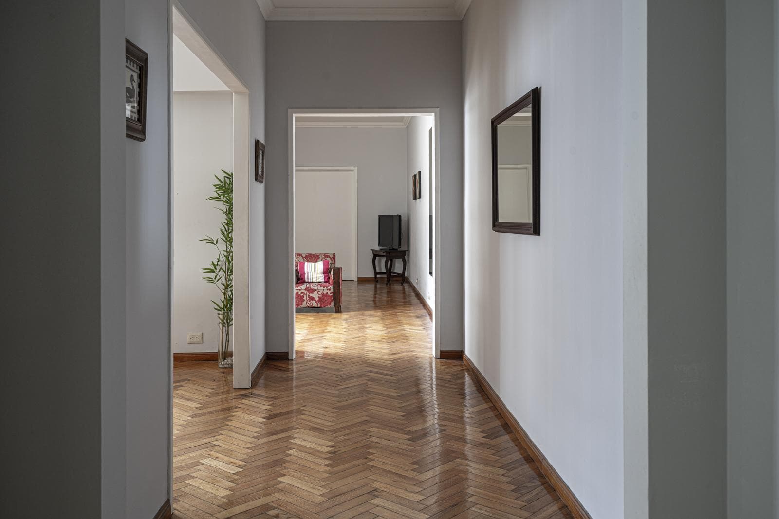Apartment | For Sale | Recoleta | 5 rooms | Balcony
