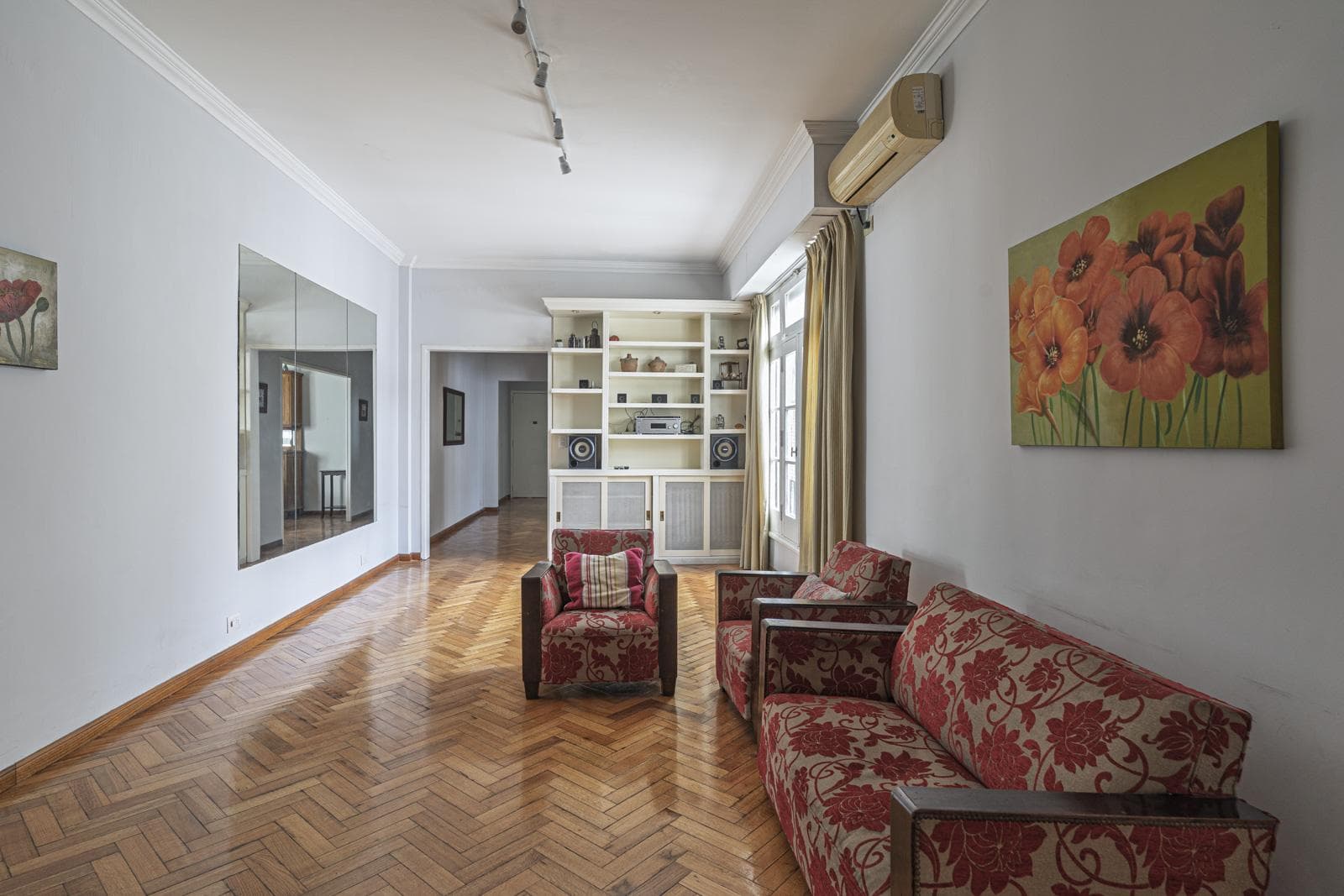 Apartment | For Sale | Recoleta | 5 rooms | Balcony