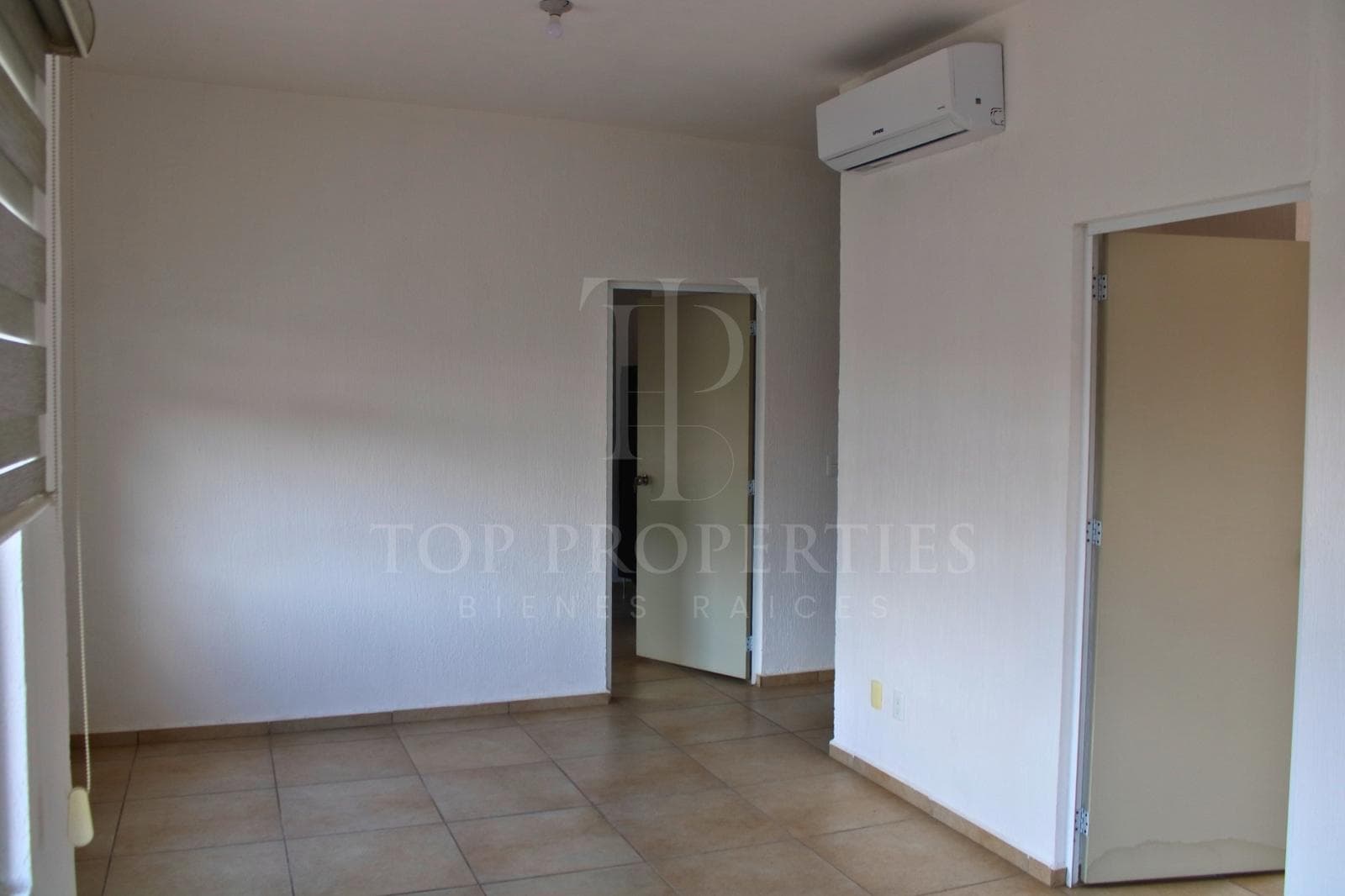 APARTMENT FOR SALE, REAL VALENCIA RESIDENCE, CANCUN, QUINTANA ROO (2nd Floor)