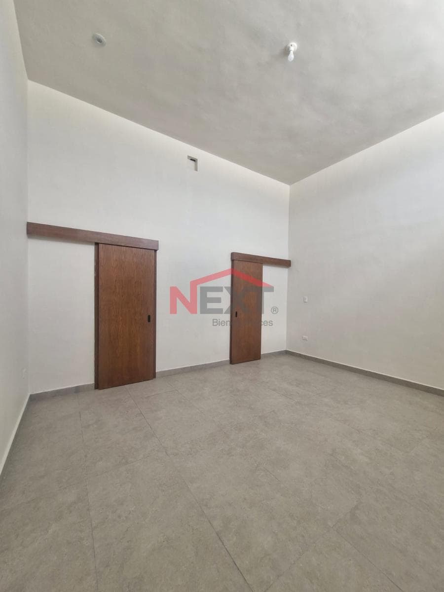 Single-Story House for Sale in El Campanario