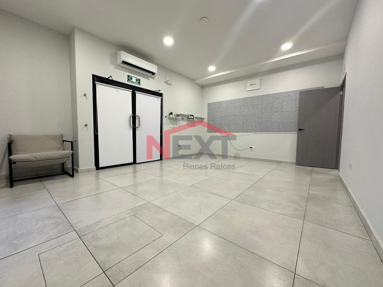OFFICE FOR RENT IN THE LOMA LINDA NEIGHBORHOOD