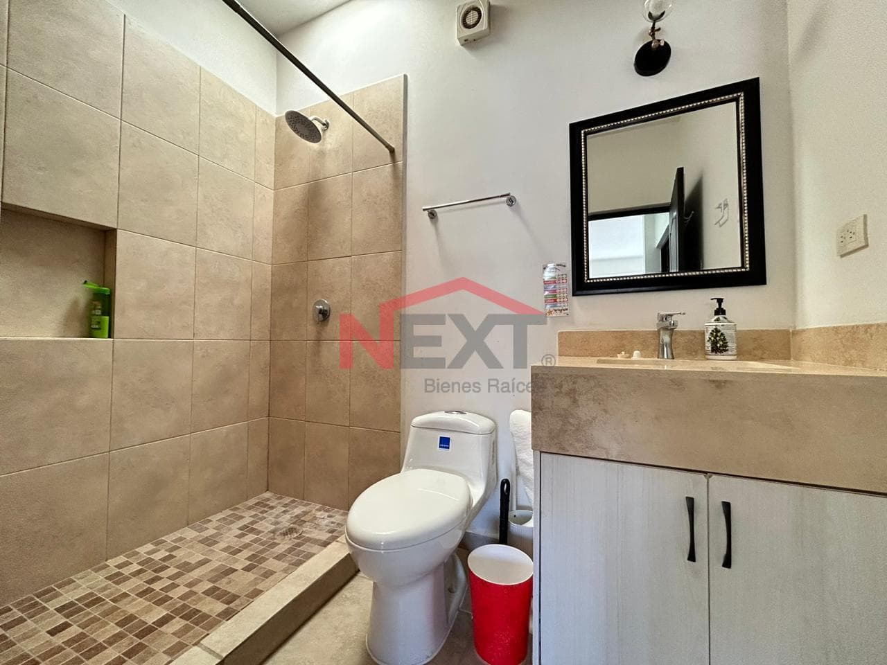 HOUSE FOR RENT IN CASTELLO RESIDENCIAL