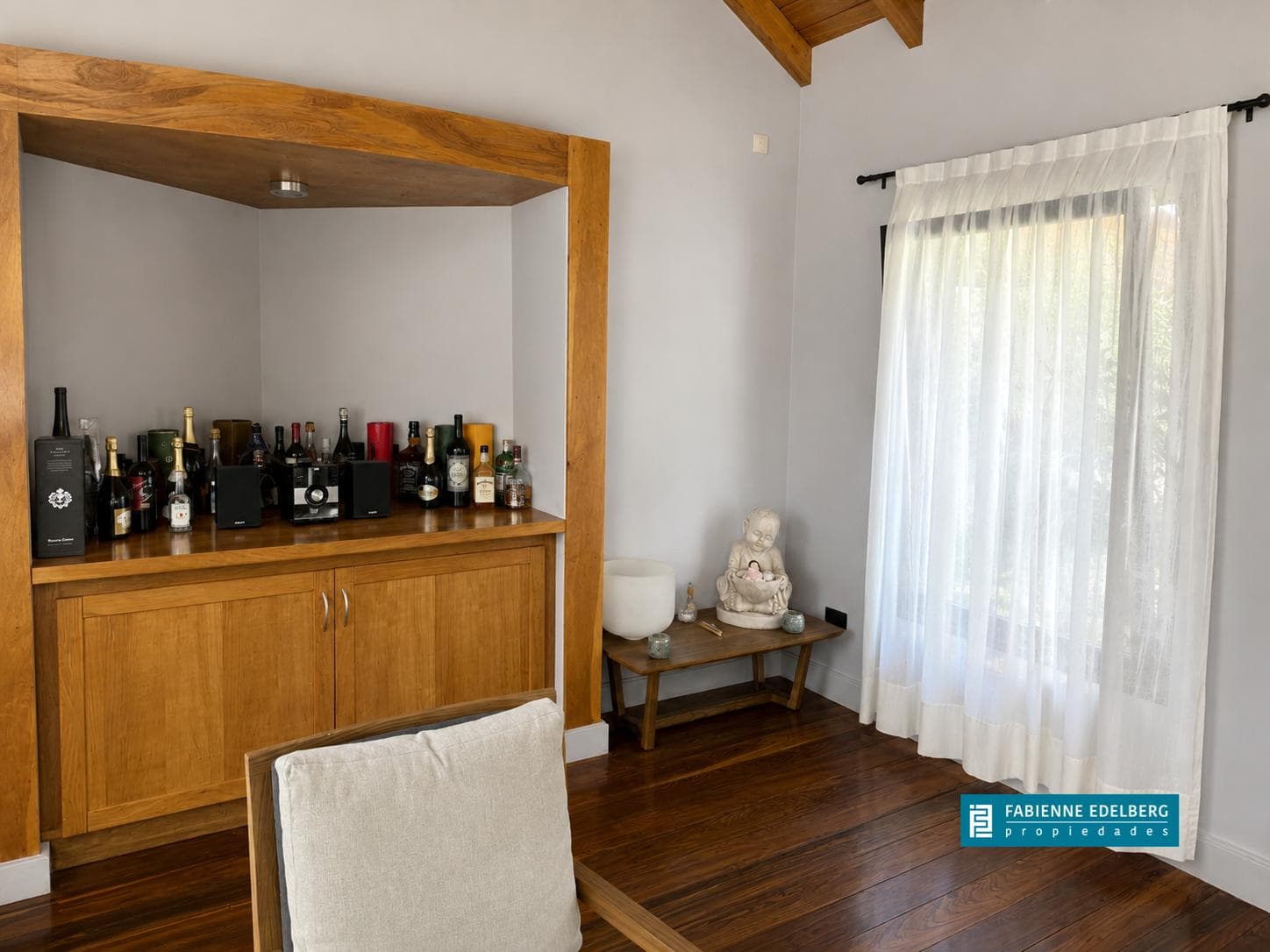 PREMIUM House in Downtown Brown at the corner of Coronel Diaz, San Martín de los Andes