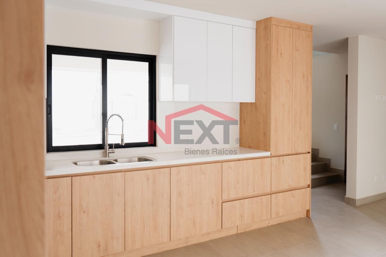 HOUSE FOR RENT IN CONTRY CLUB RESIDENCIAL