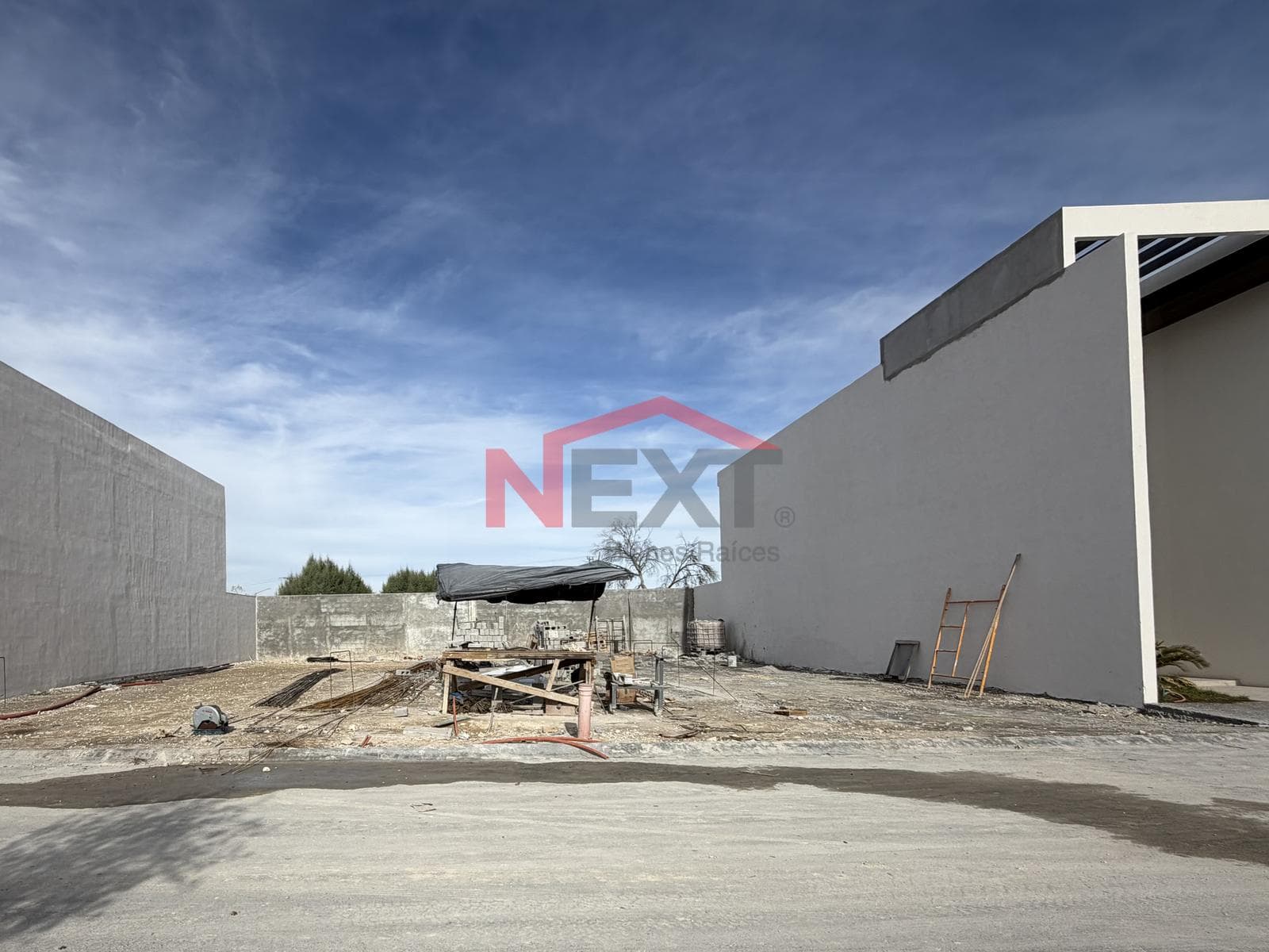 Land for Private Sale in Los Ramones