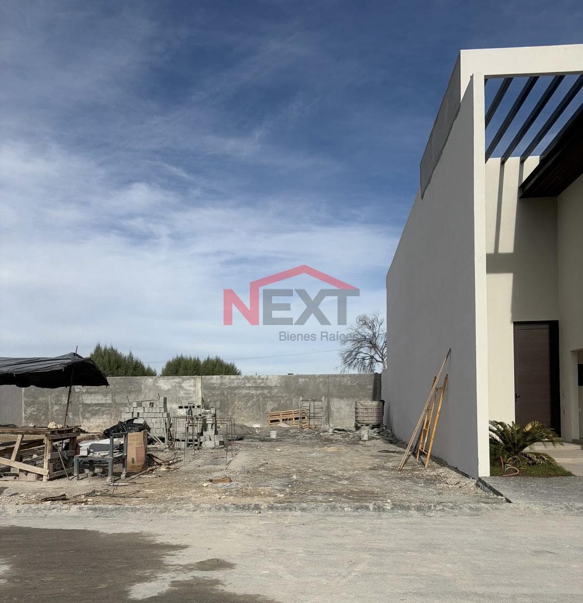 Land for Private Sale in Los Ramones