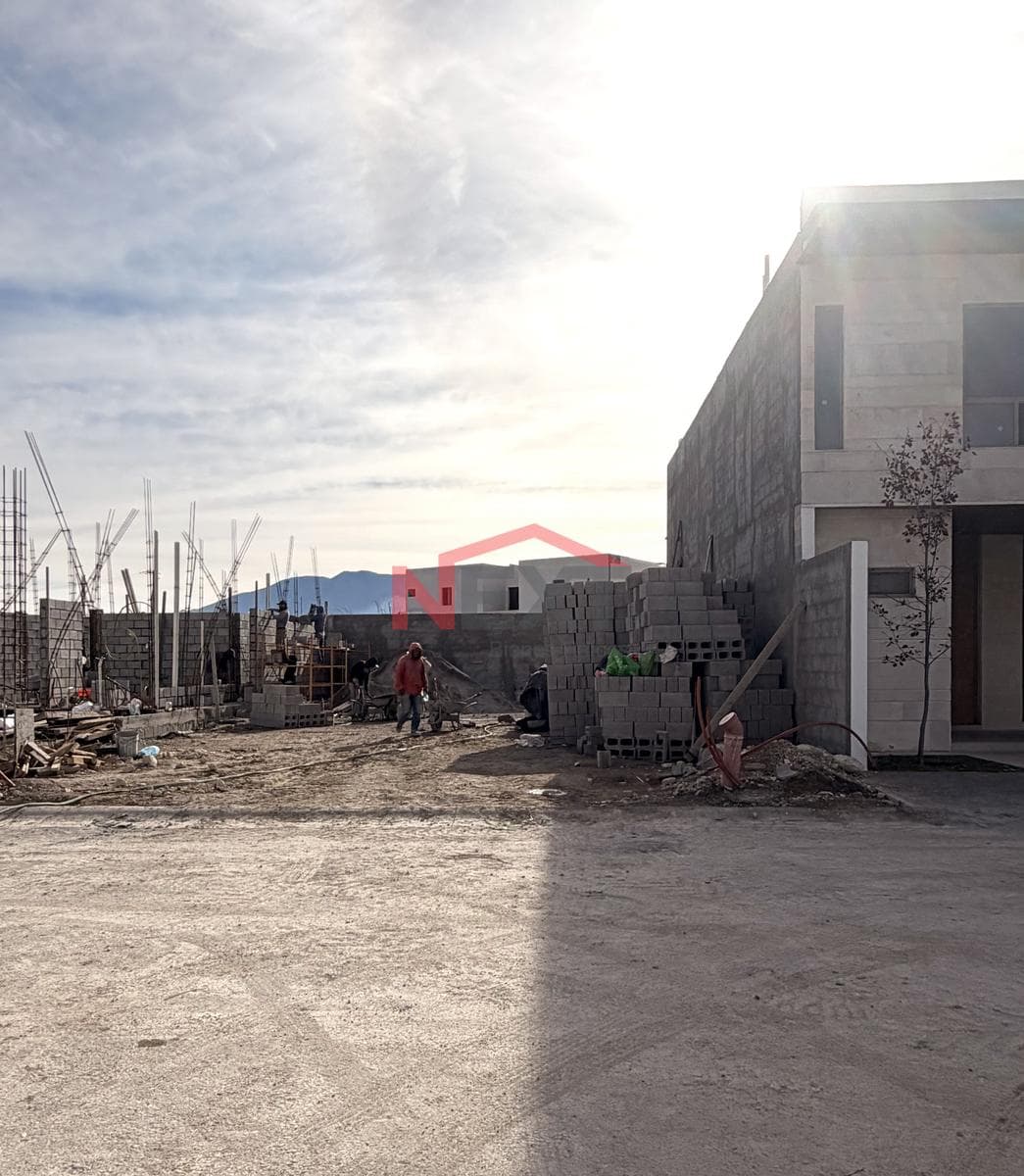 Land for sale on Privada los Ramones