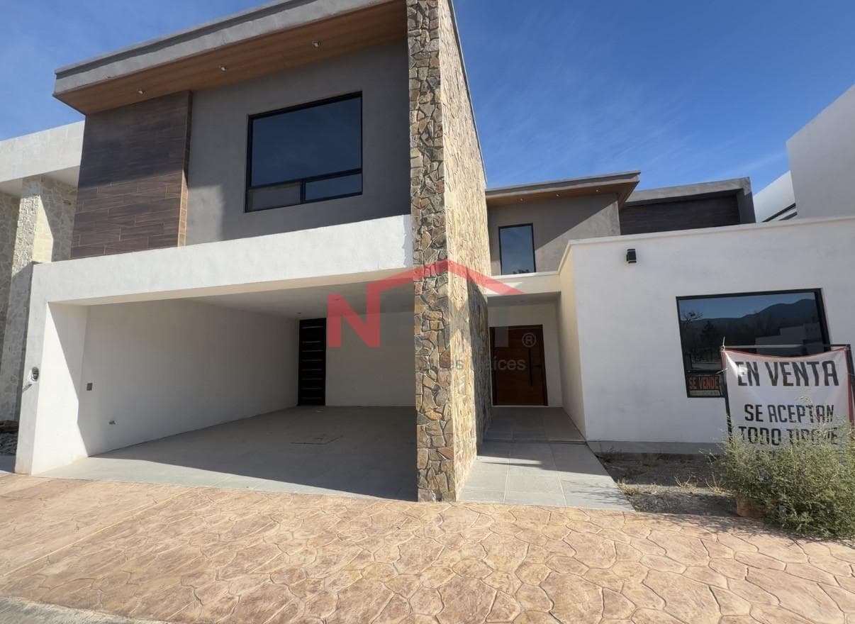 House for Sale in La Joya