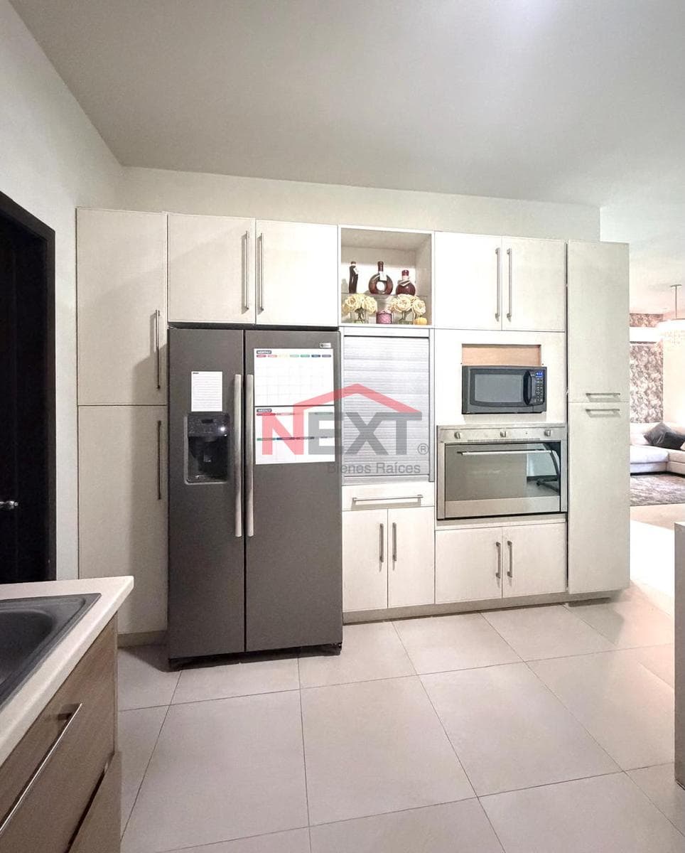 House for Sale in Villa Vergel