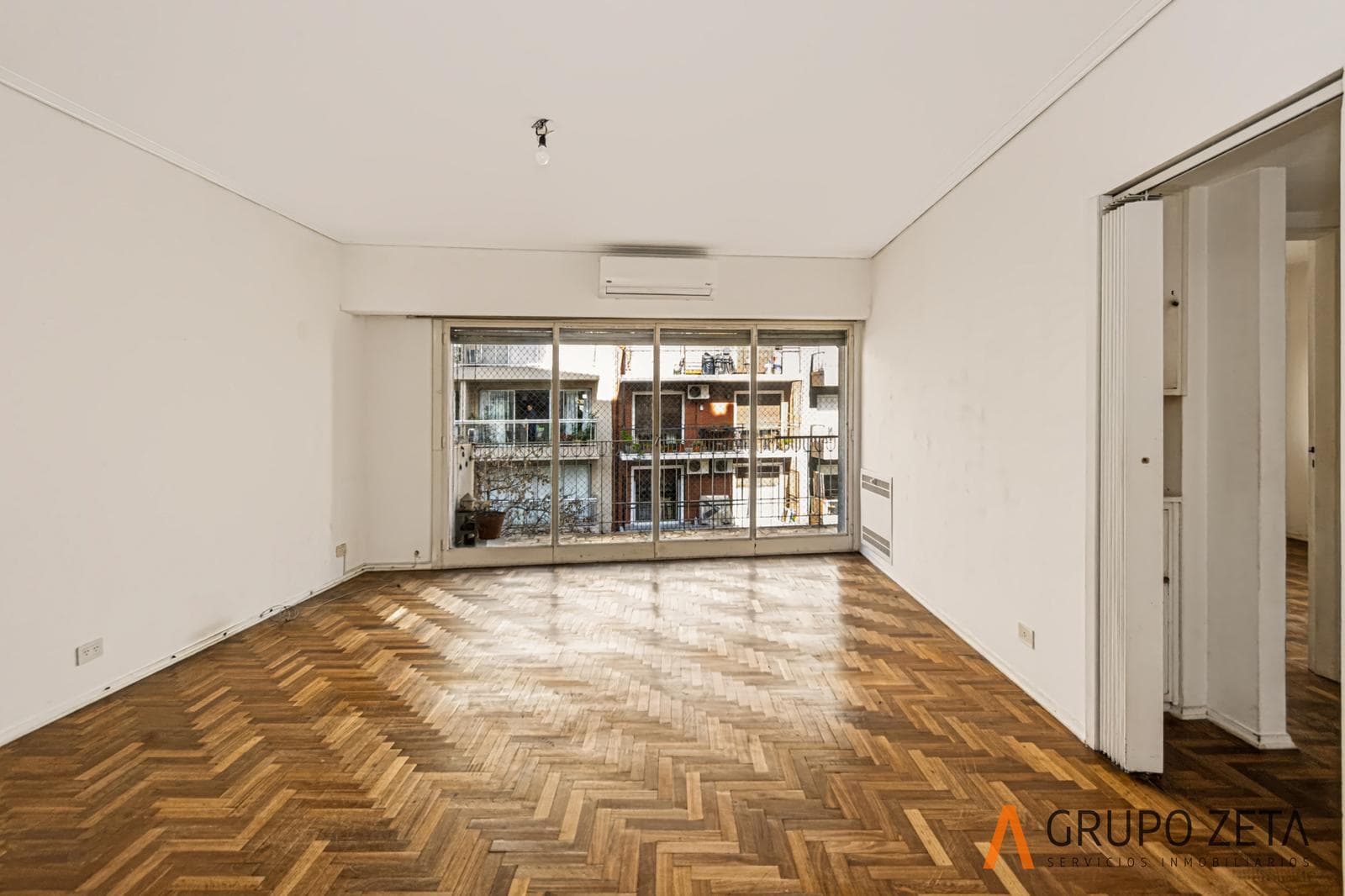 3-Bedroom Apartment + Utility Room for Sale in Palermo, Very Bright. 102 m²