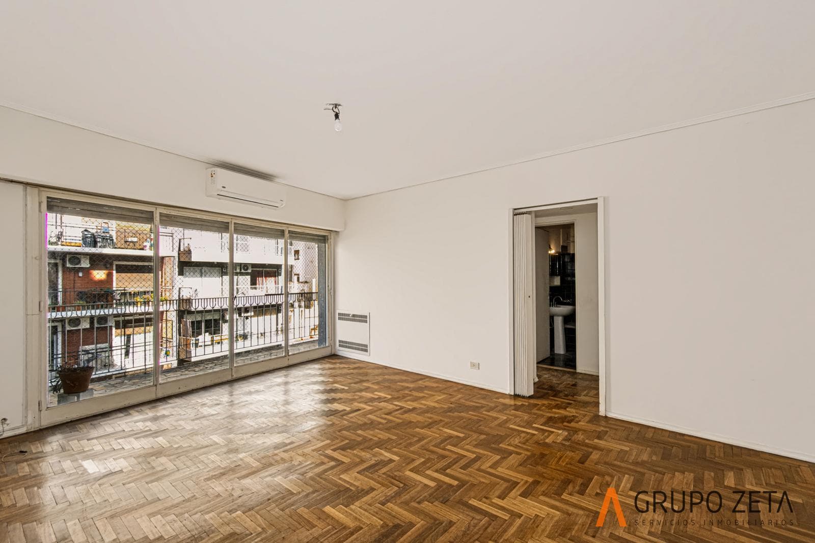3-Bedroom Apartment + Utility Room for Sale in Palermo, Very Bright. 102 m²