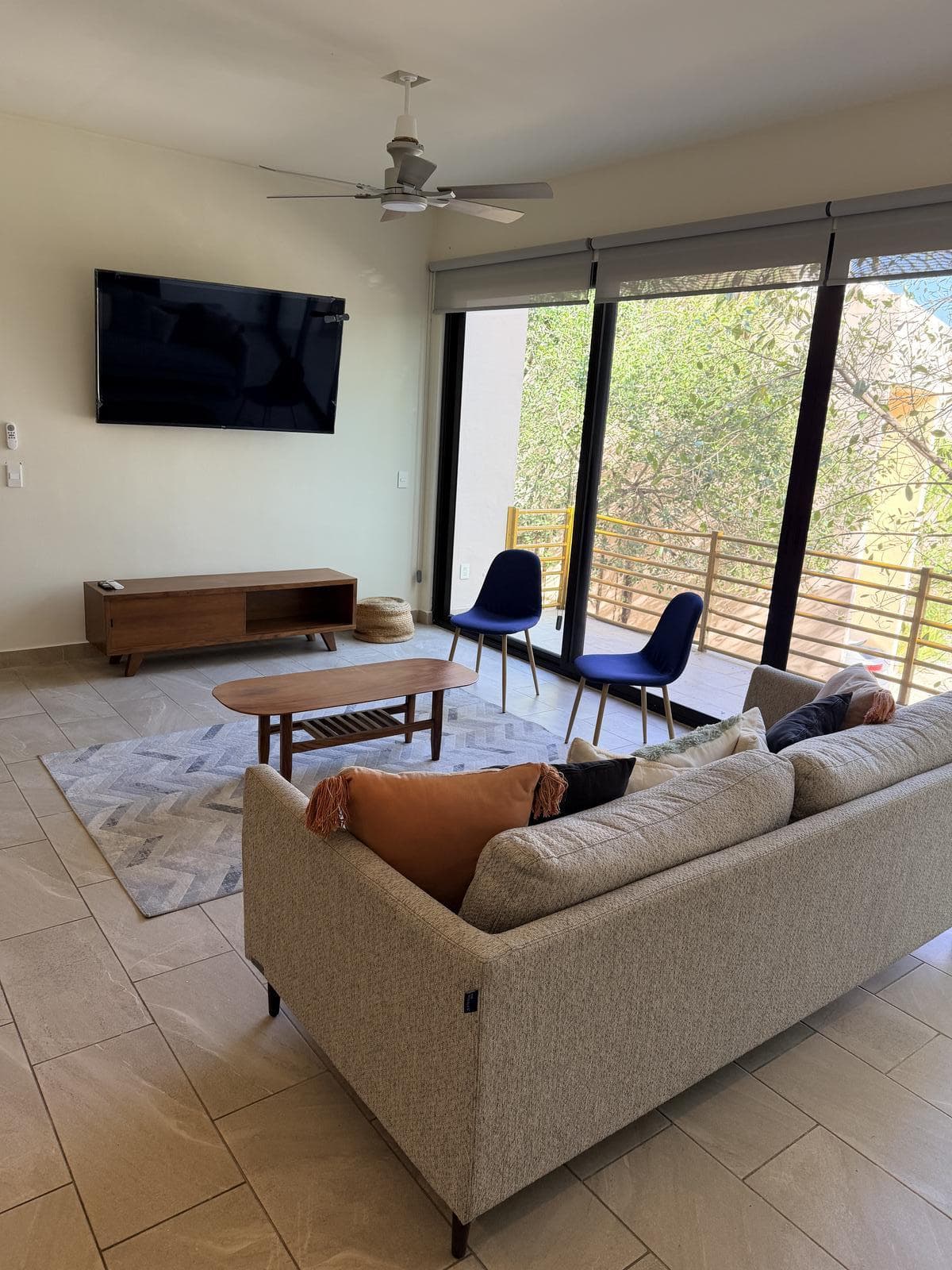 FURNISHED PENTHOUSE APARTMENT FOR RENT