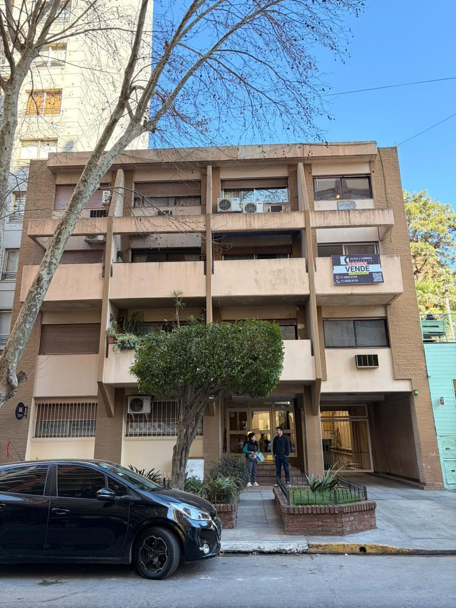 Departamento en venta centro de lomas de zamora, 3 ambientes con cochera y patio