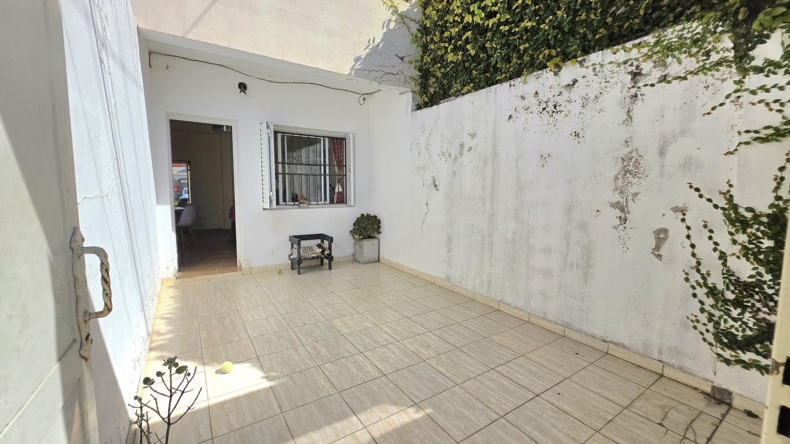 Apartment with a garage in Sargento Cabral!