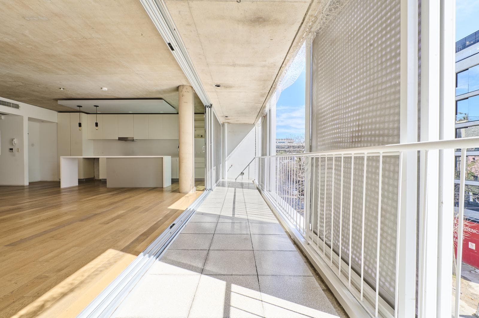 Apartment for Sale: 3-4 Rooms, Balcony, Garage, Pool, and Grill in Belgrano Chico