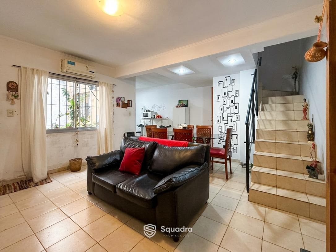 FOR SALE | TRADE - Corridor-style house in a multi-family building - Rep. de la Sexta - Rosario.