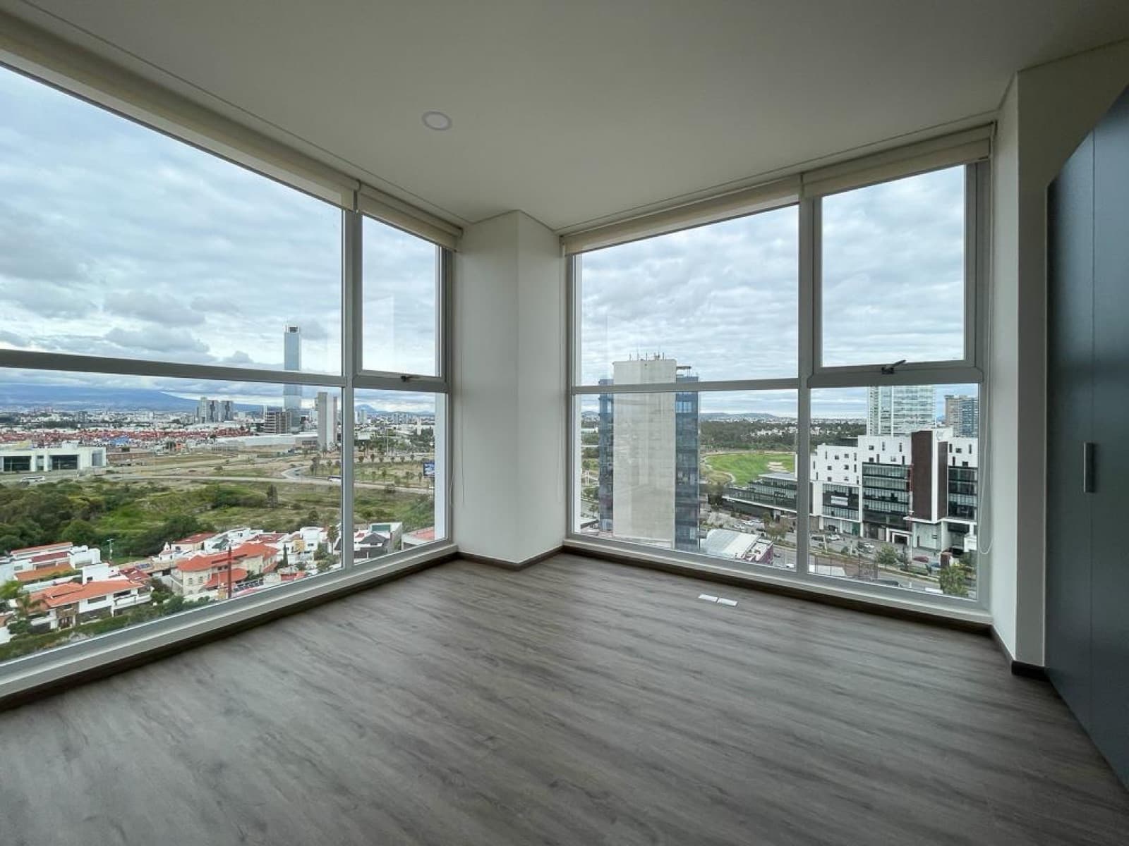 Apartment for Rent Across from La Vista